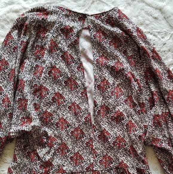 Zara Trafaluc Red Floral Romper Bell Sleeve - Picture 5 of 8